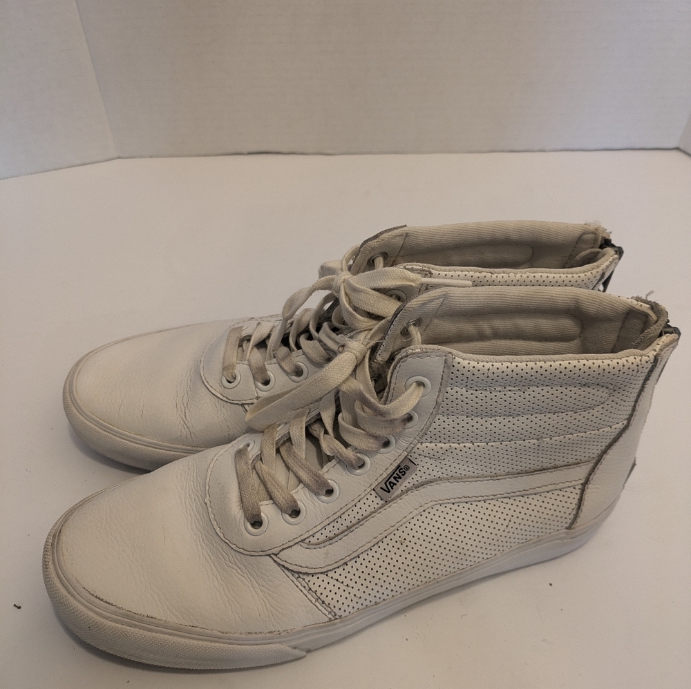Vans Women's Sk8 Perforated Leather Hi Tops Sz. 8